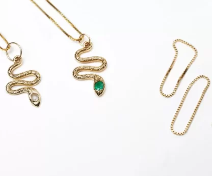 Women Genevieve Jewellery Emerald Slither Pendant