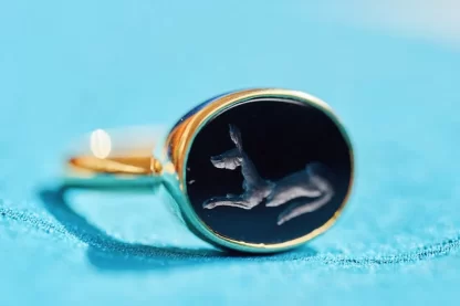Women Annie's x Jade Jagger Podenco Dog Ring In Carved Black Onyx, Gold Vermeil