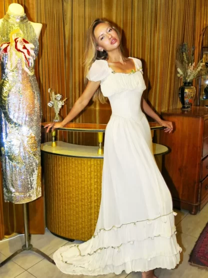 Women Annie's Archive 1940'S Wedding Gown With Rosettes